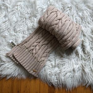 Calvin Klein Beige Knitted Scarf